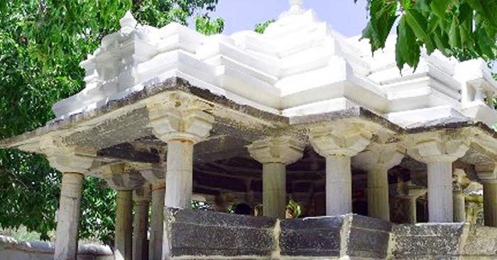 mahadev temple tadoba